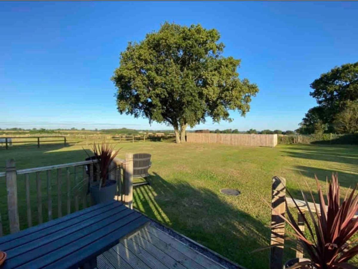 Near Woodbridge The Annexe Eyke Fantastic Views With Dog Secure Garden And Paddock Villa Dış mekan fotoğraf